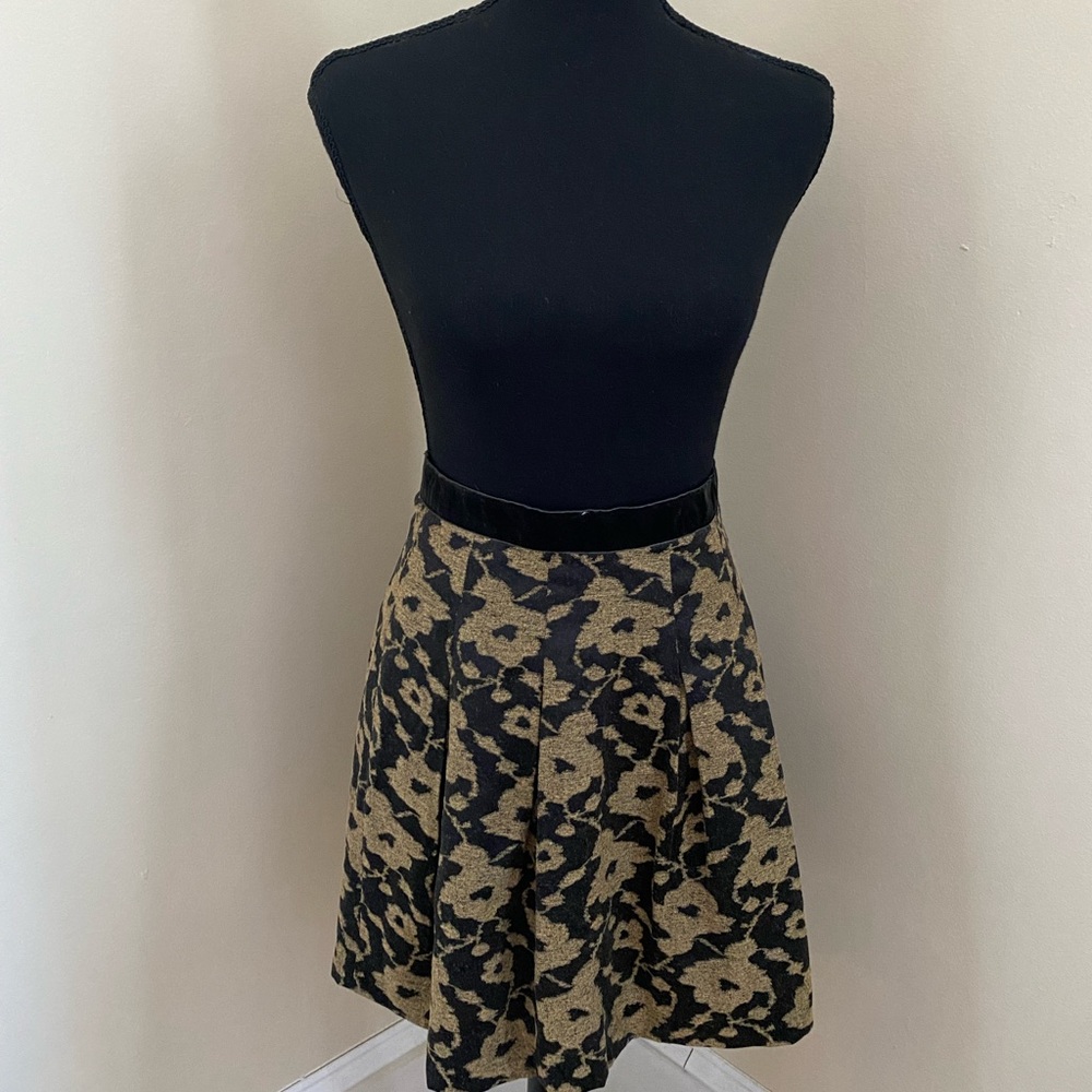 Gold and black elegant circle mini skirt